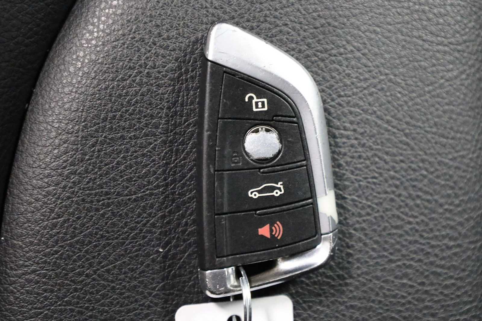 Thumbnail: 2016 BMW X1 - 38