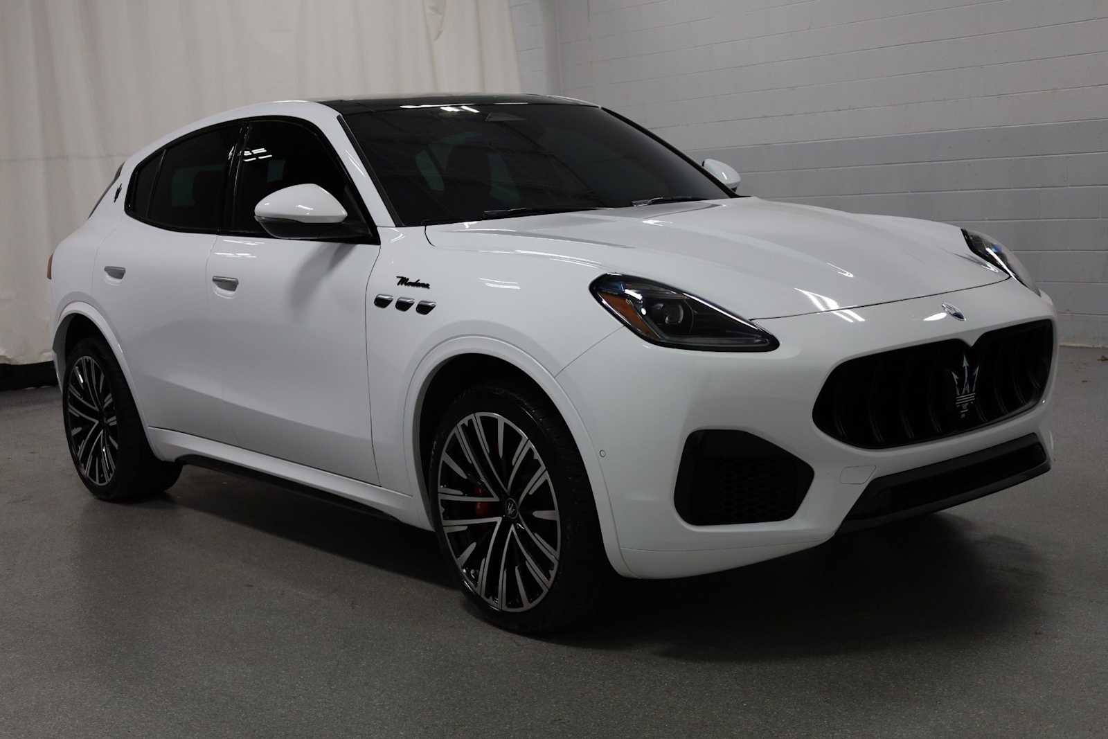 Thumbnail: 2023 Maserati Grecale - 13