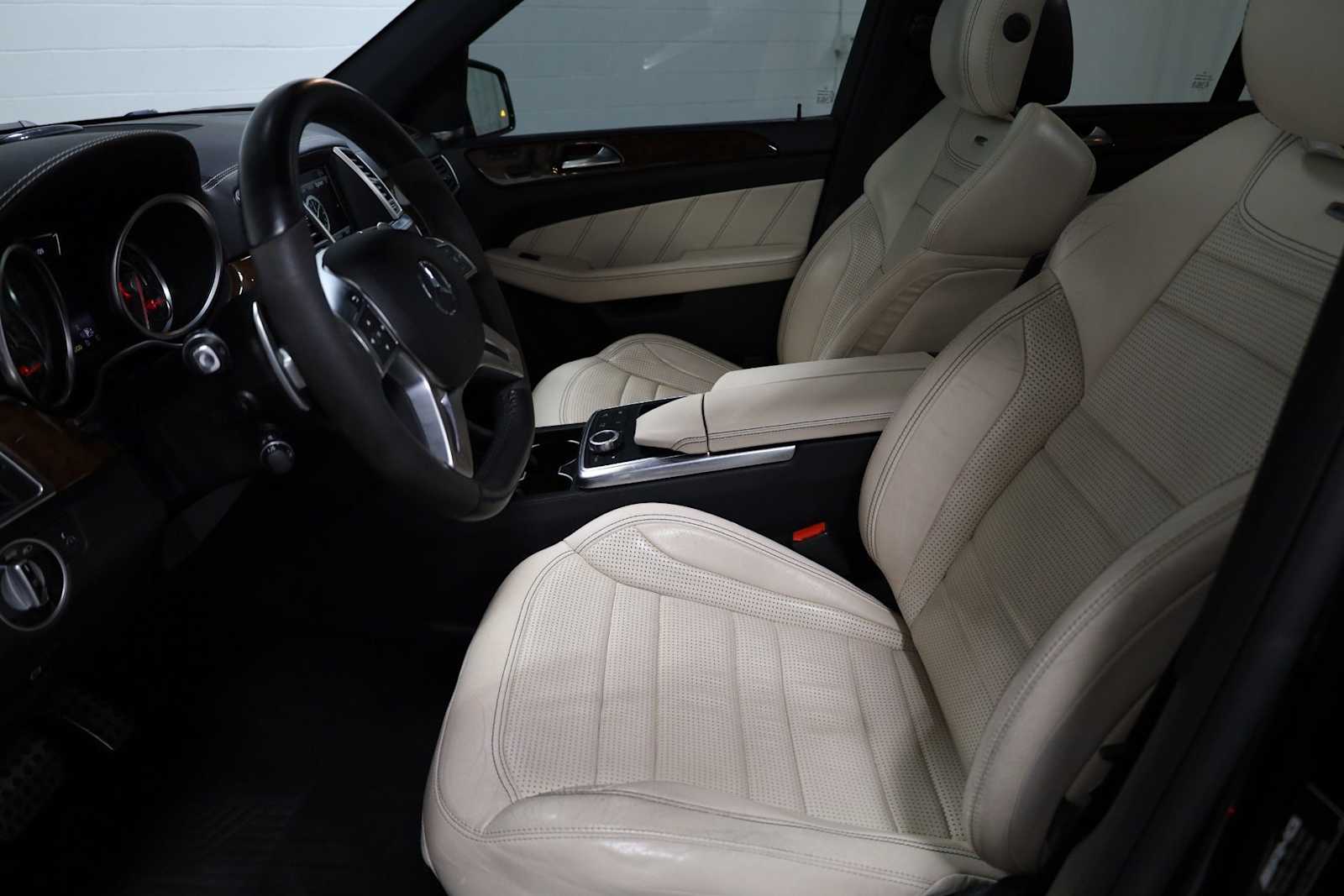 Thumbnail: 2014 Mercedes-Benz M-Class - 5