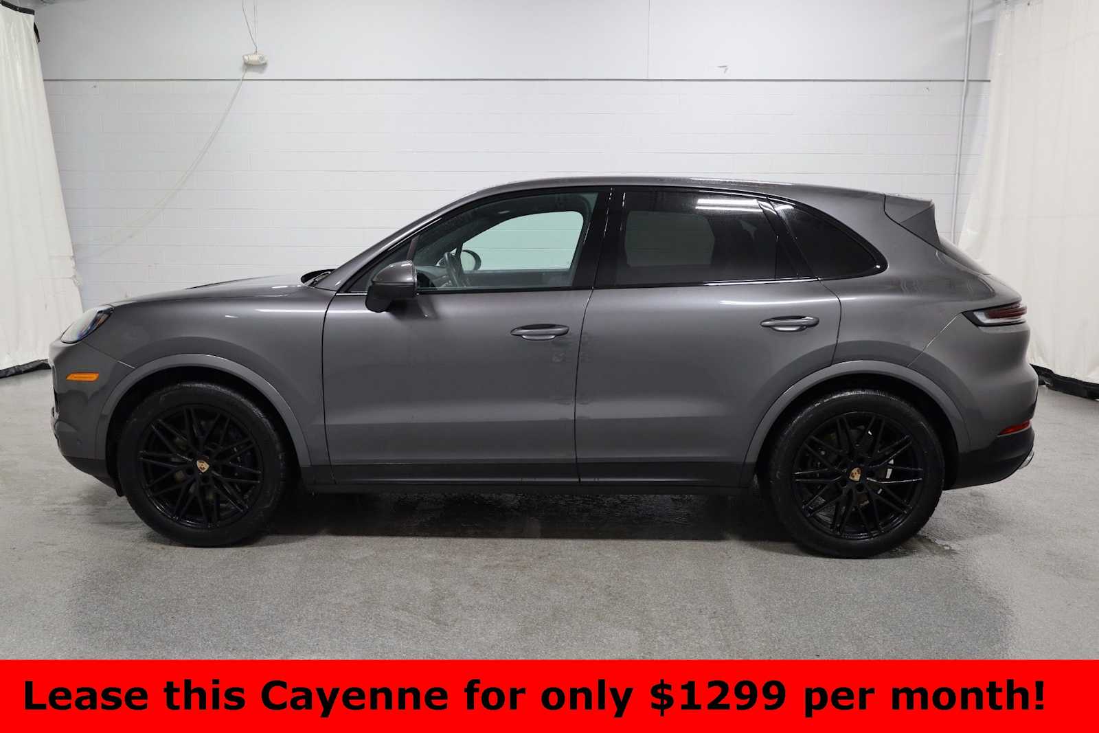 Thumbnail: 2025 Porsche Cayenne - 2