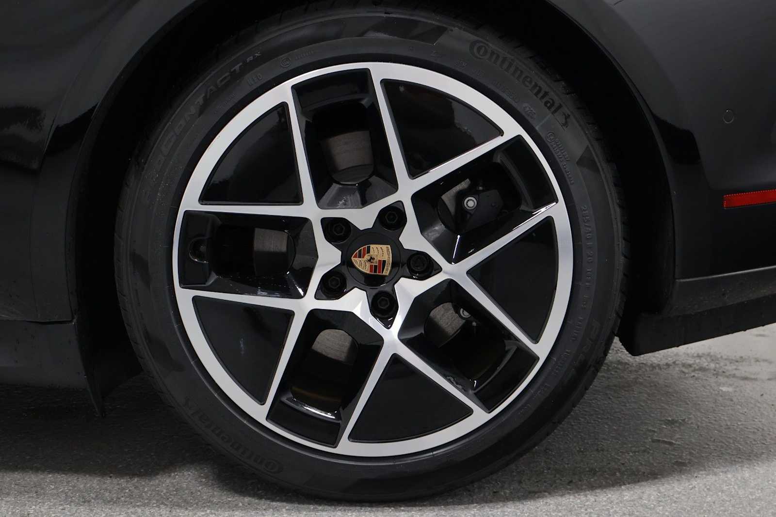 Thumbnail: 2026 Porsche Taycan - 37