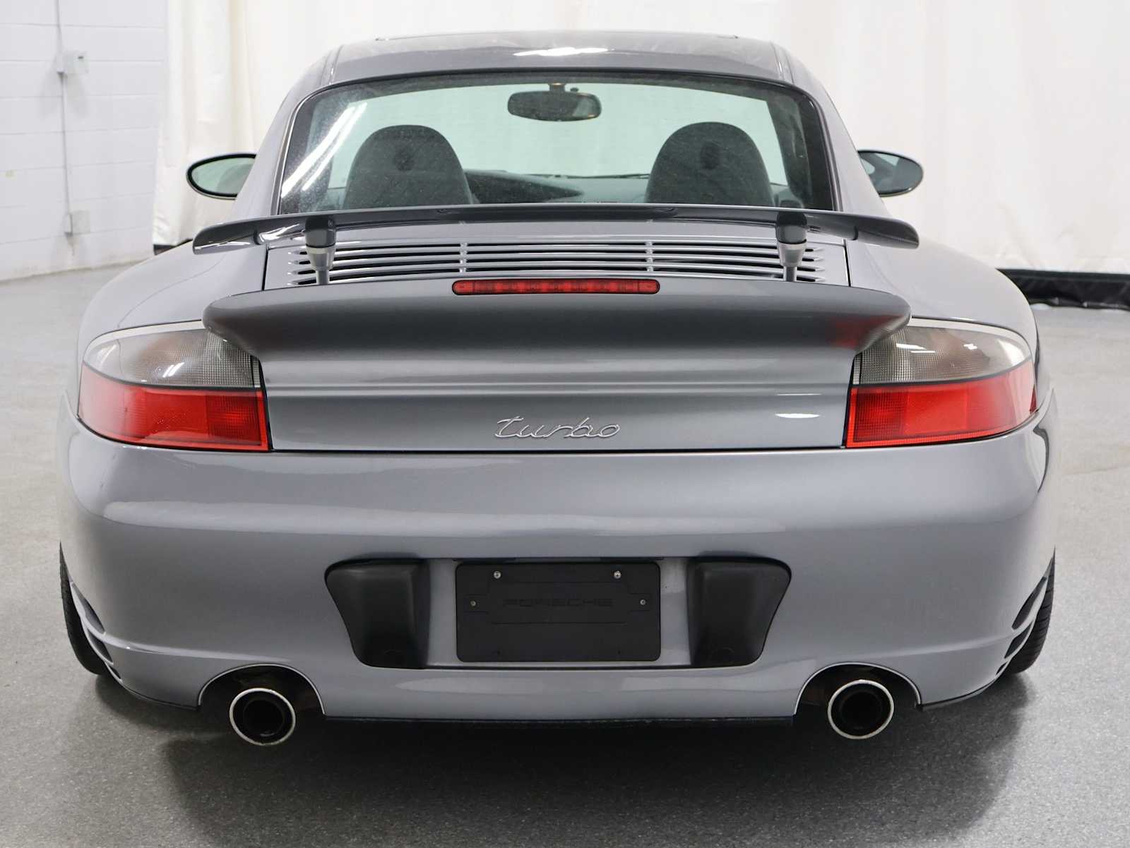 Thumbnail: 2002 Porsche 911 - 7