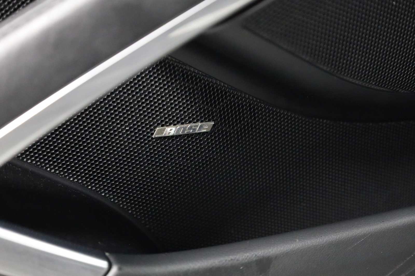 Thumbnail: 2019 Porsche 911 - 17