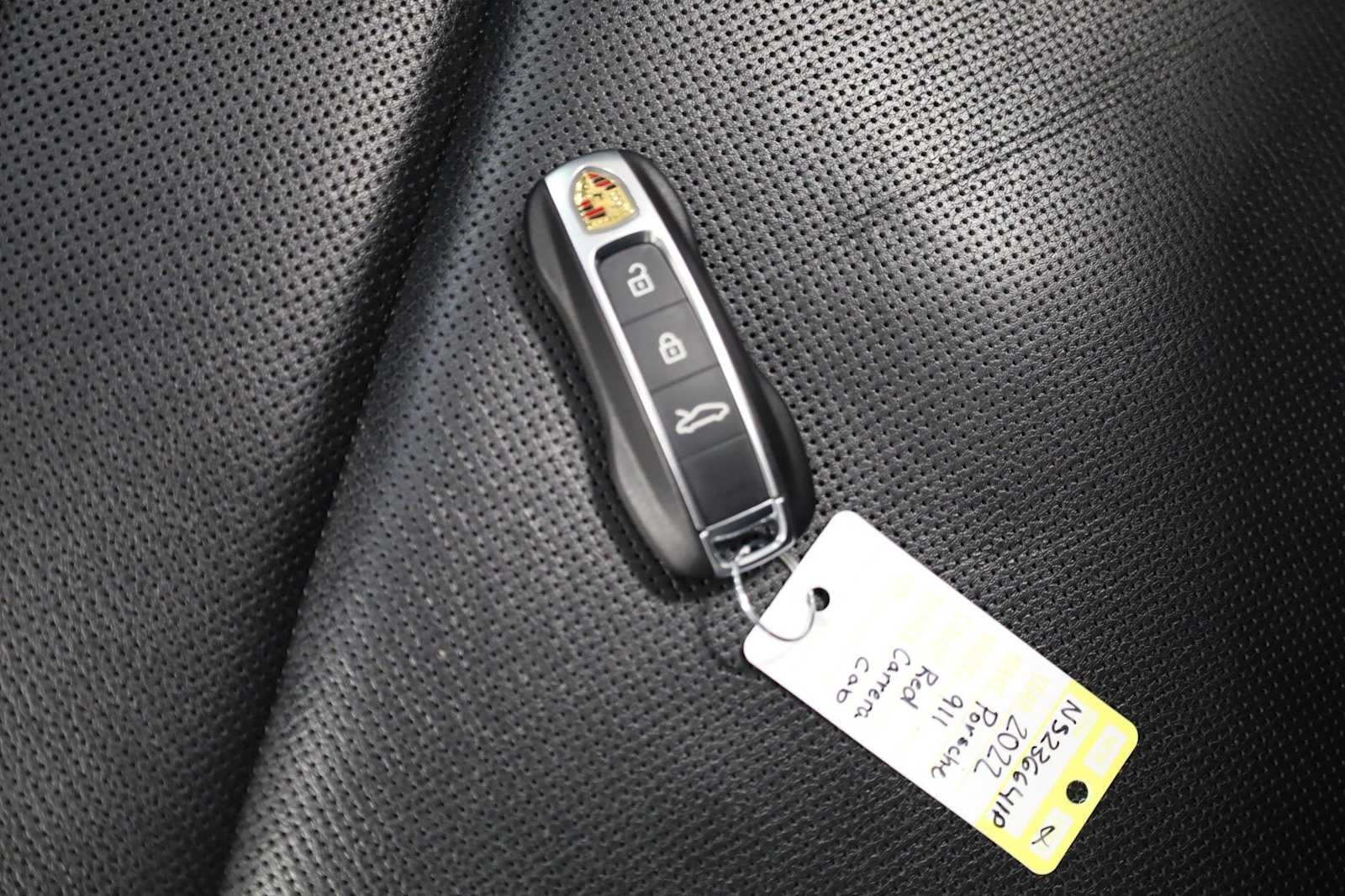 Thumbnail: 2022 Porsche 911 - 41