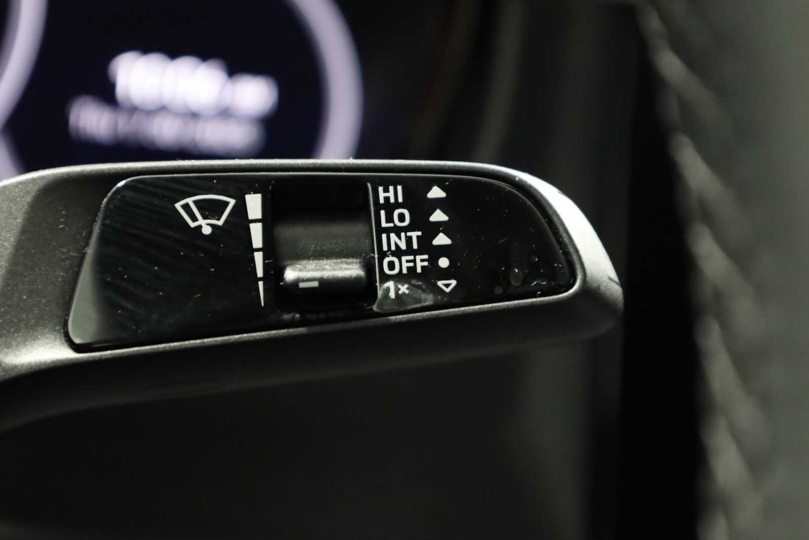 2023 Porsche Panamera 4 30