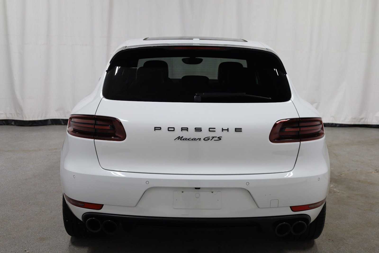 Thumbnail: 2018 Porsche Macan - 7