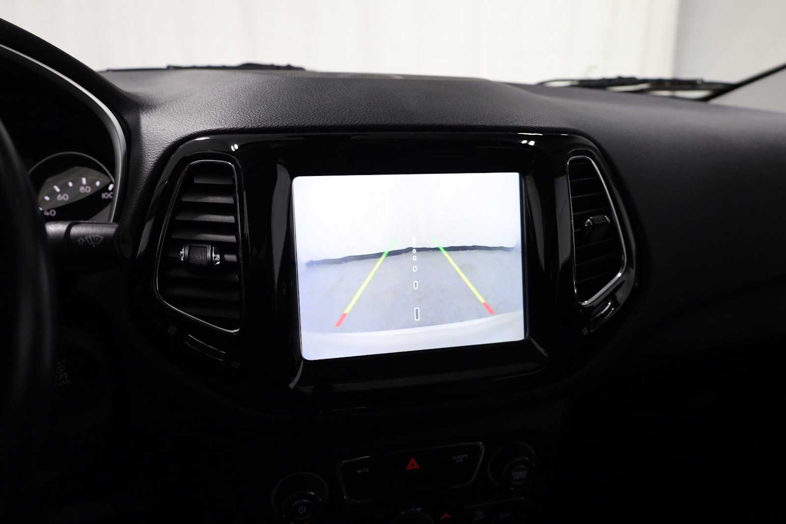 Thumbnail: 2019 Jeep Compass - 30