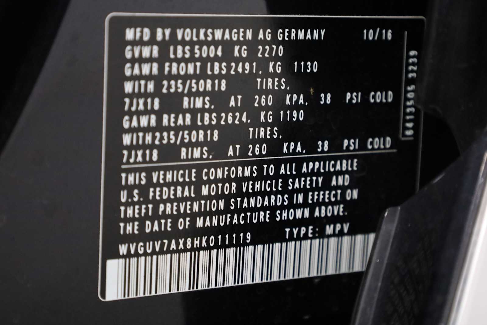 Thumbnail: 2017 Volkswagen Tiguan - 40