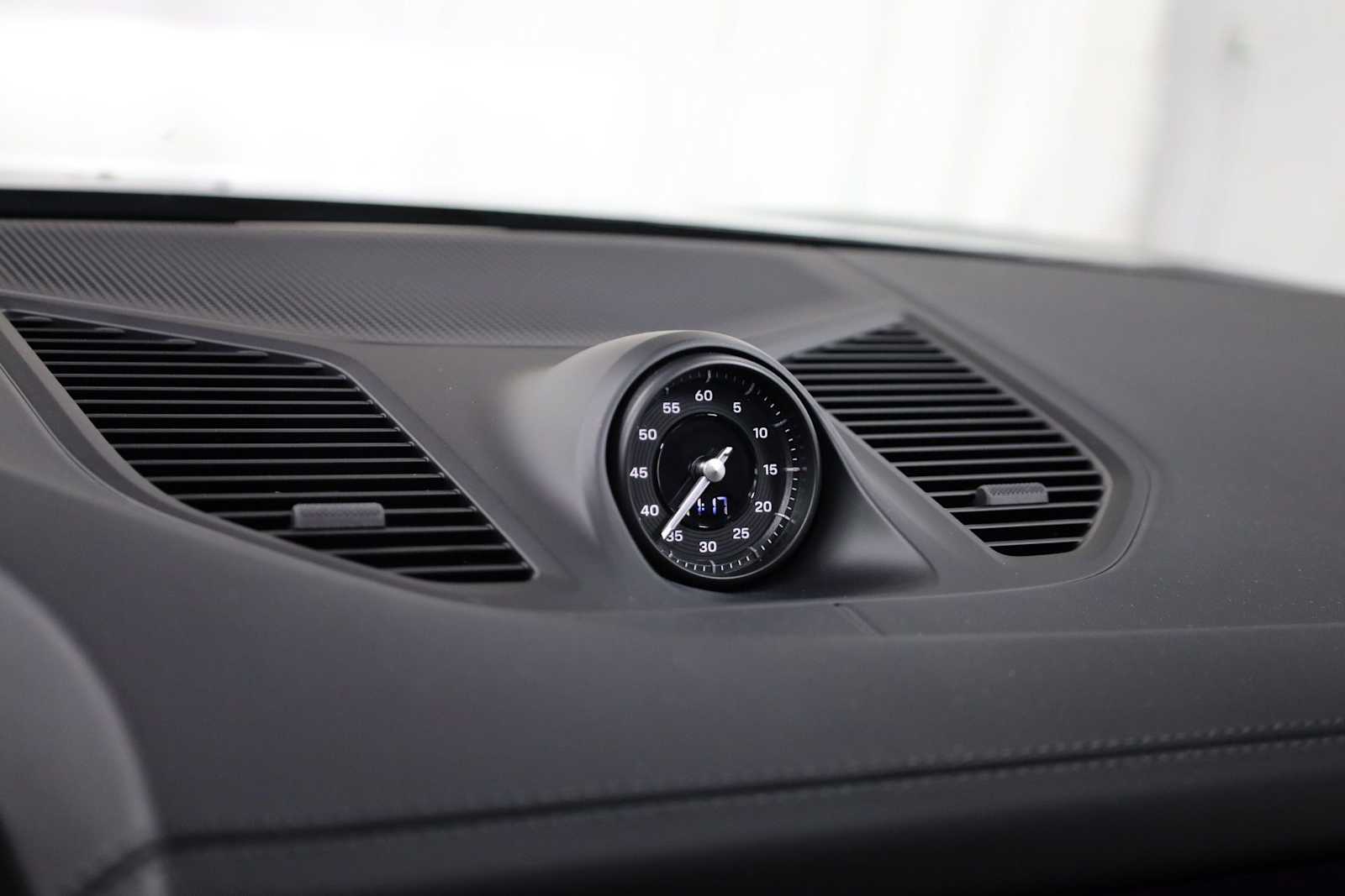 Thumbnail: 2026 Porsche  - 18