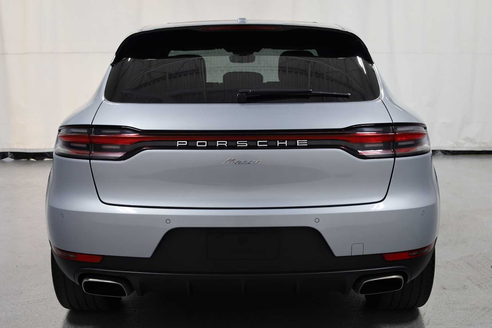 Thumbnail: 2021 Porsche Macan - 7