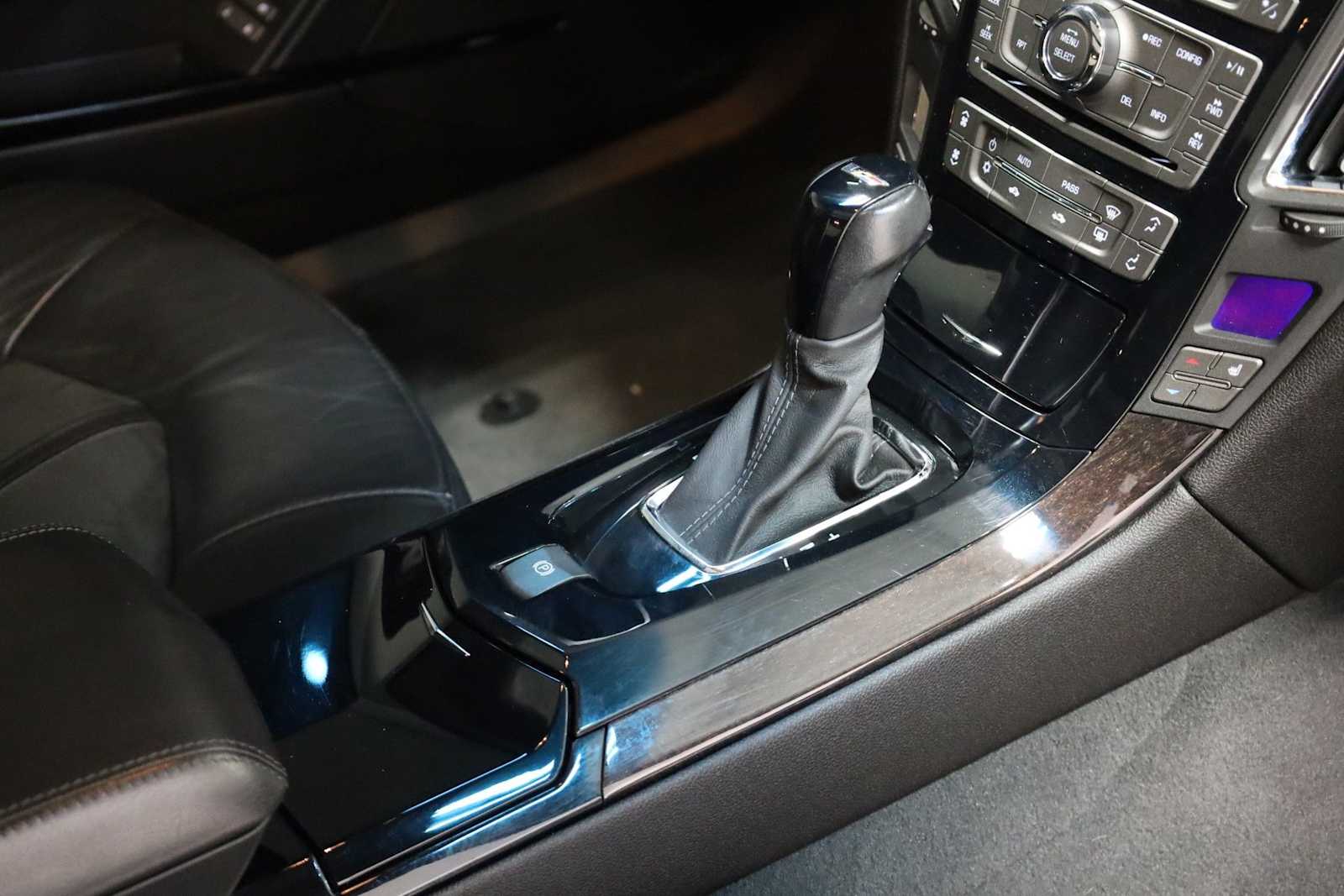 Thumbnail: 2011 Cadillac CTS - 21