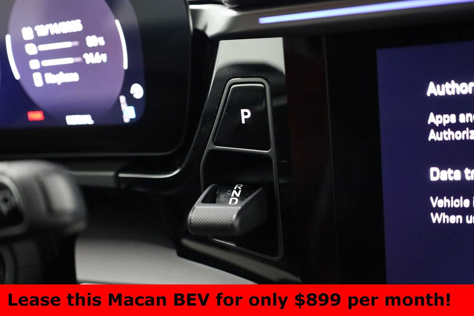 Thumbnail: 2025 Porsche Macan - 32