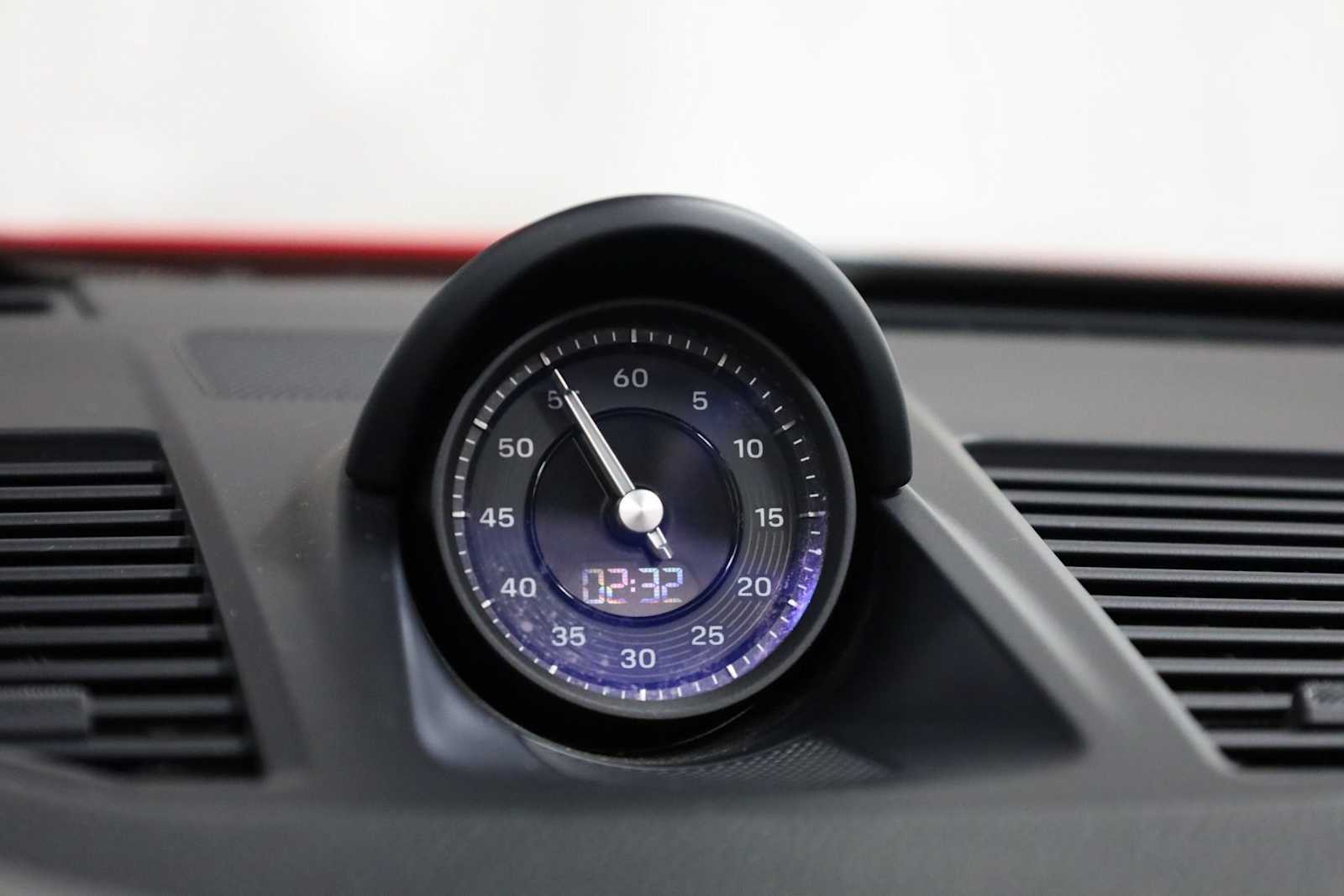 Thumbnail: 2022 Porsche 911 - 18