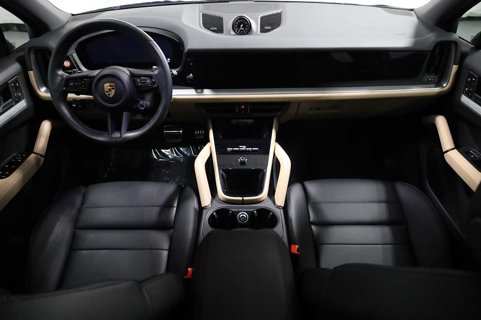 Thumbnail: 2024 Porsche Cayenne - 26