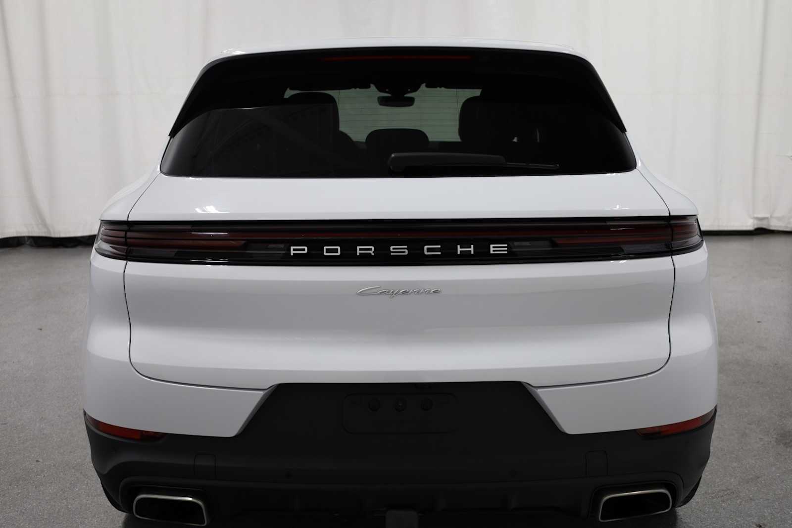 Thumbnail: 2024 Porsche Cayenne - 7