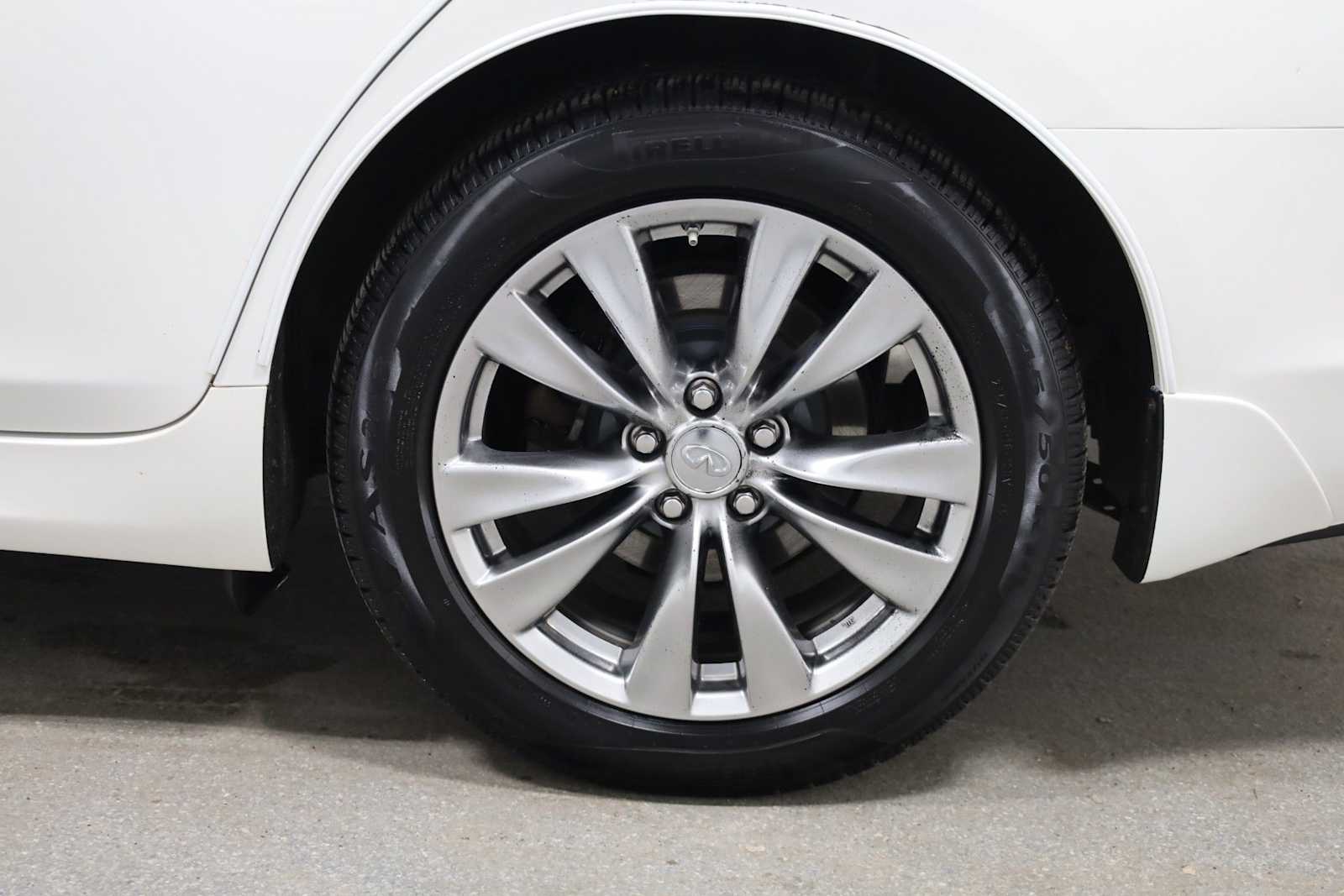 Thumbnail: 2013 INFINITI M37 - 37