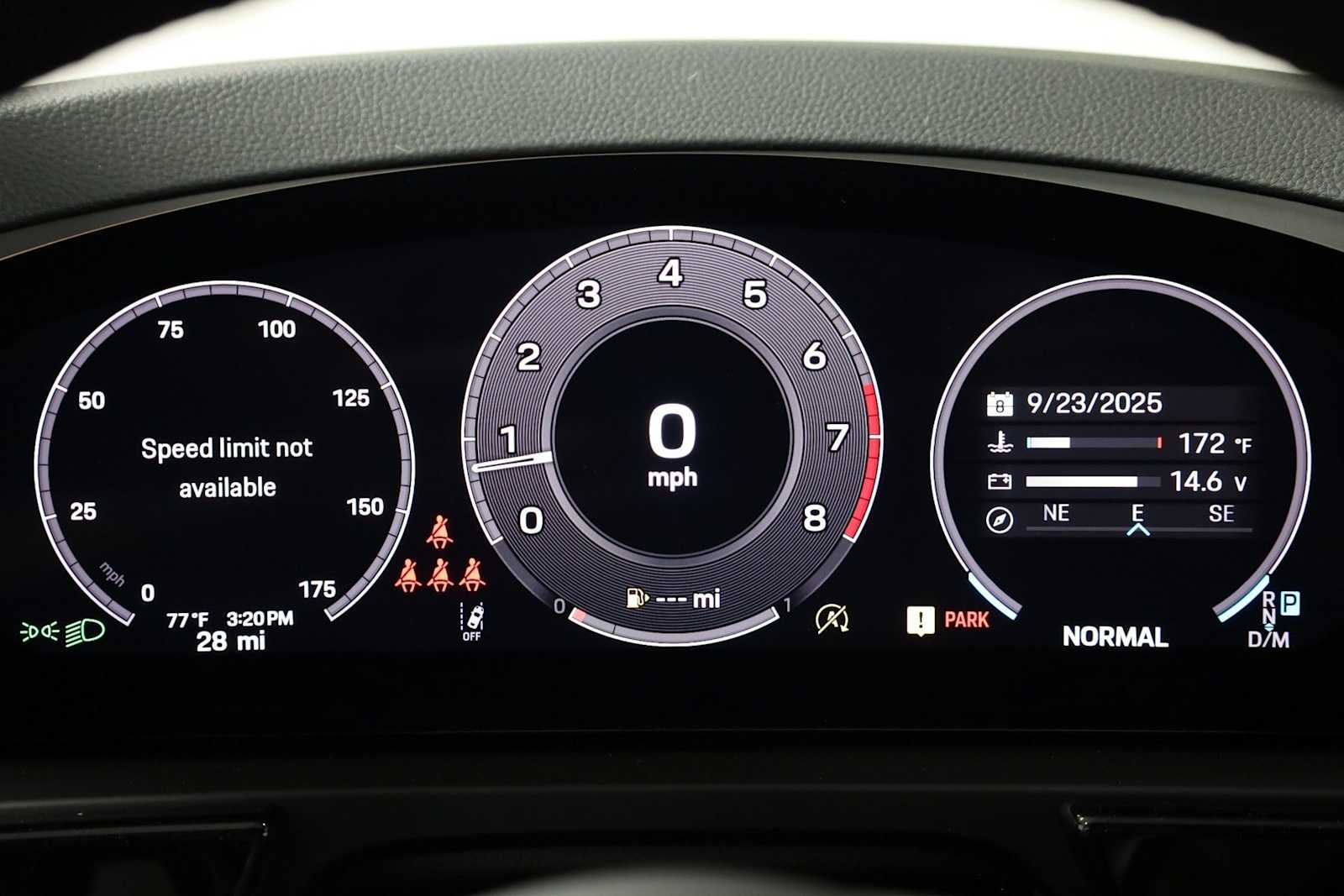 Thumbnail: 2025 Porsche  - 24