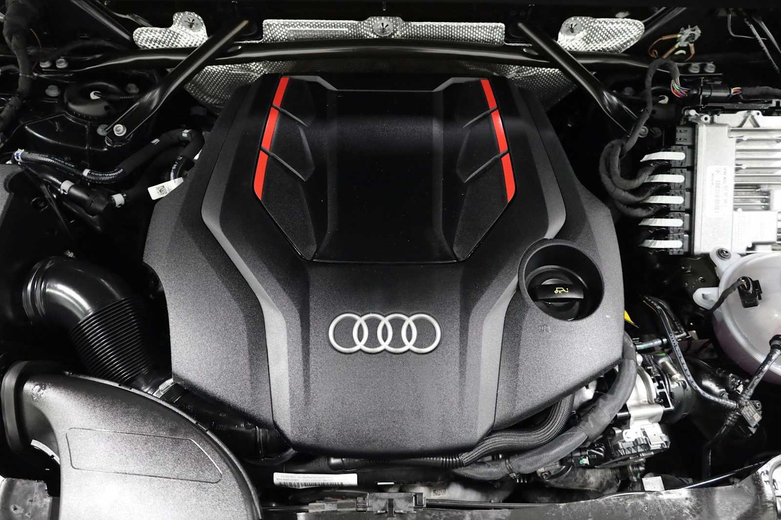 Thumbnail: 2024 Audi SQ5 - 39