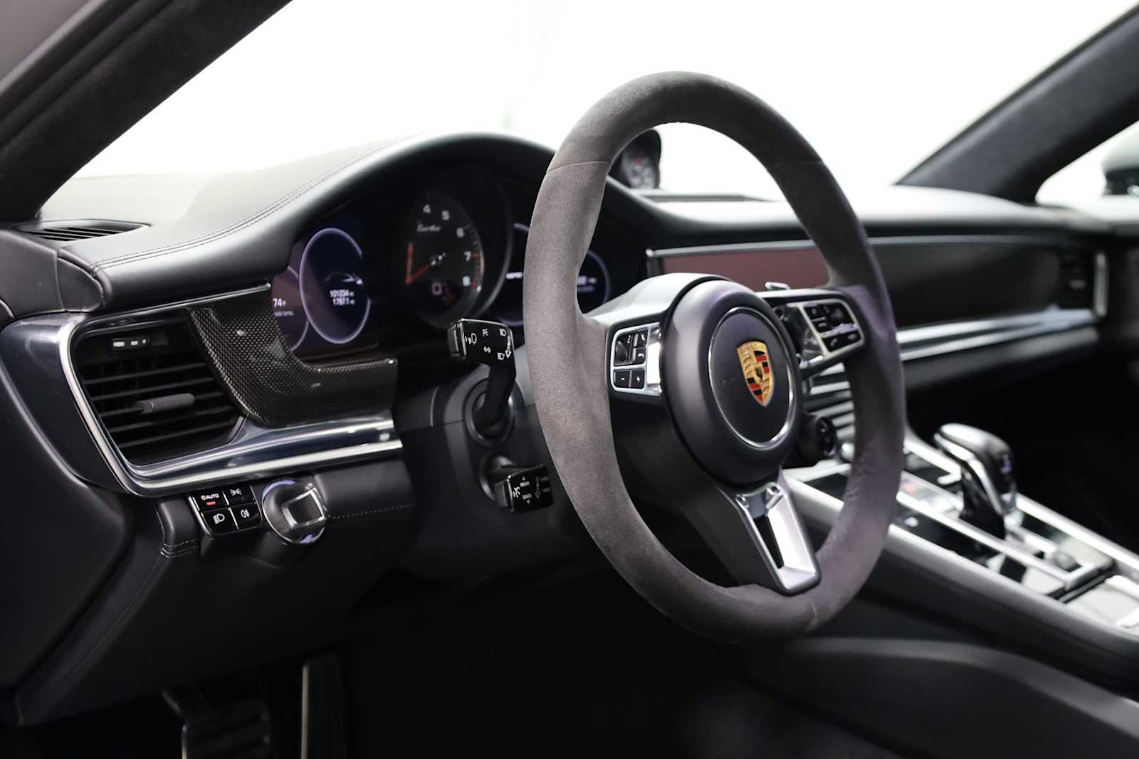 Thumbnail: 2018 Porsche Panamera - 4