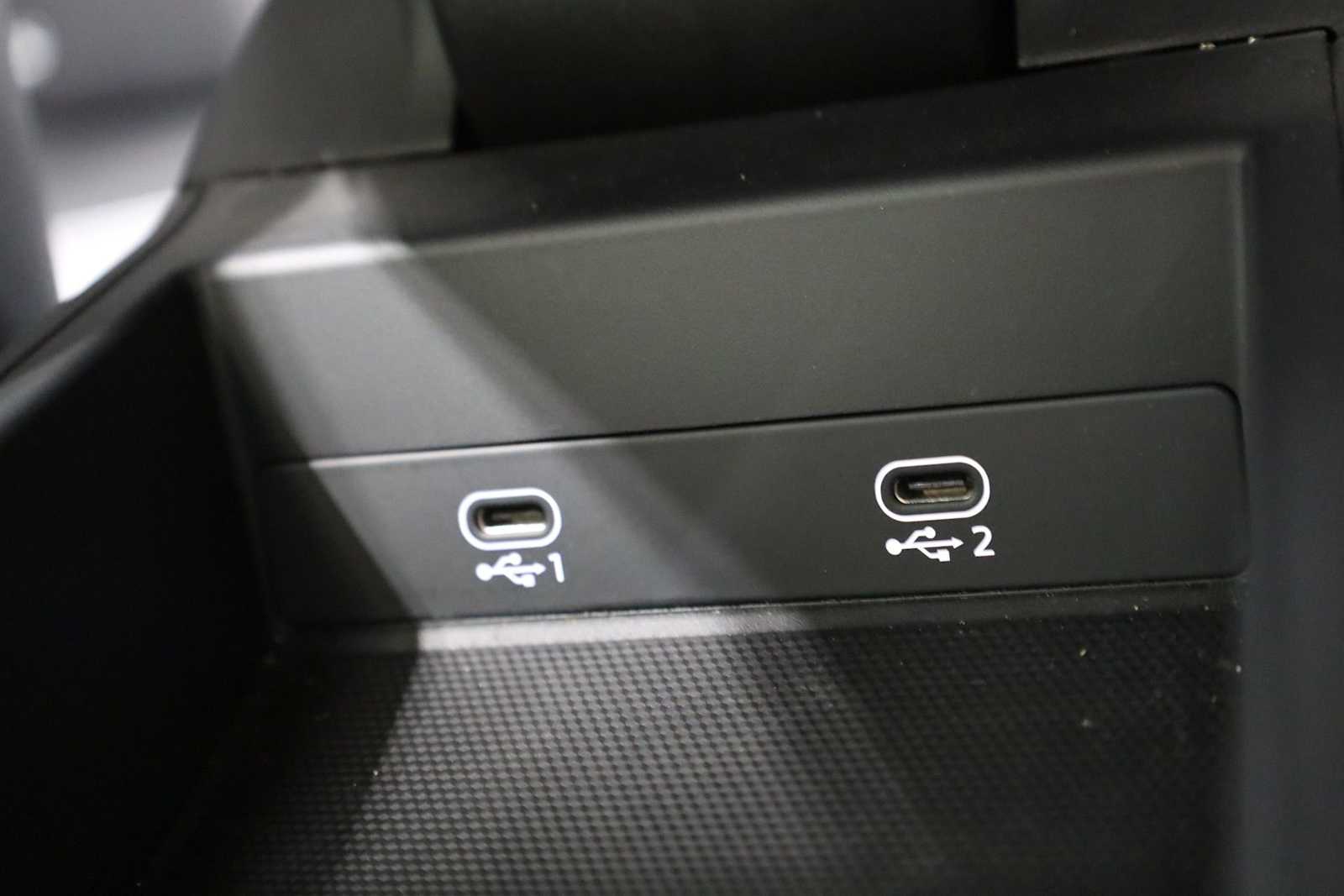 Thumbnail: 2022 Porsche 911 - 34