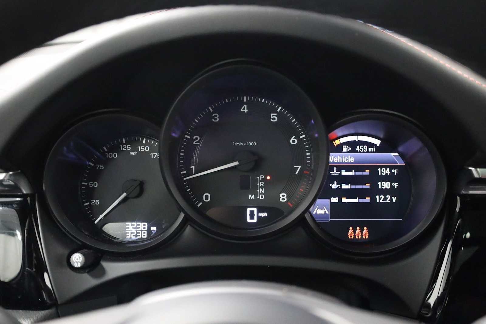 Thumbnail: 2025 Porsche Macan - 24