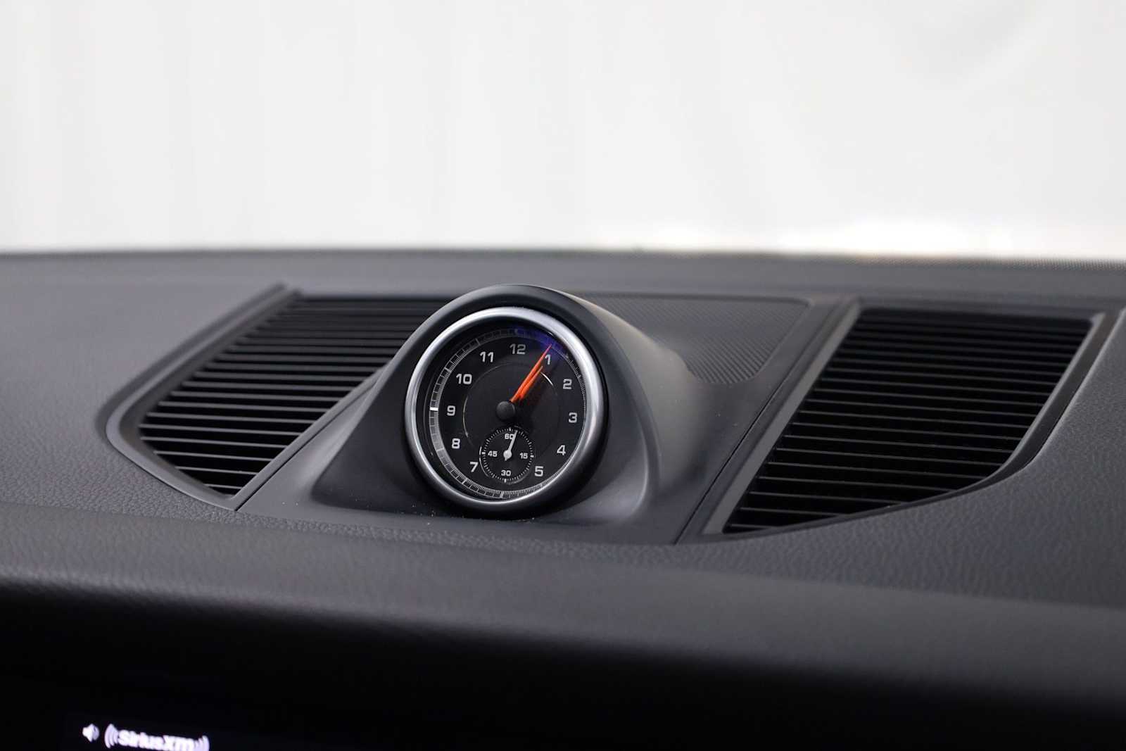 Thumbnail: 2018 Porsche Macan - 23