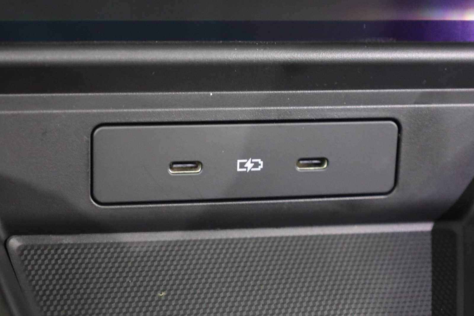 Thumbnail: 2026 Porsche Panamera - 35