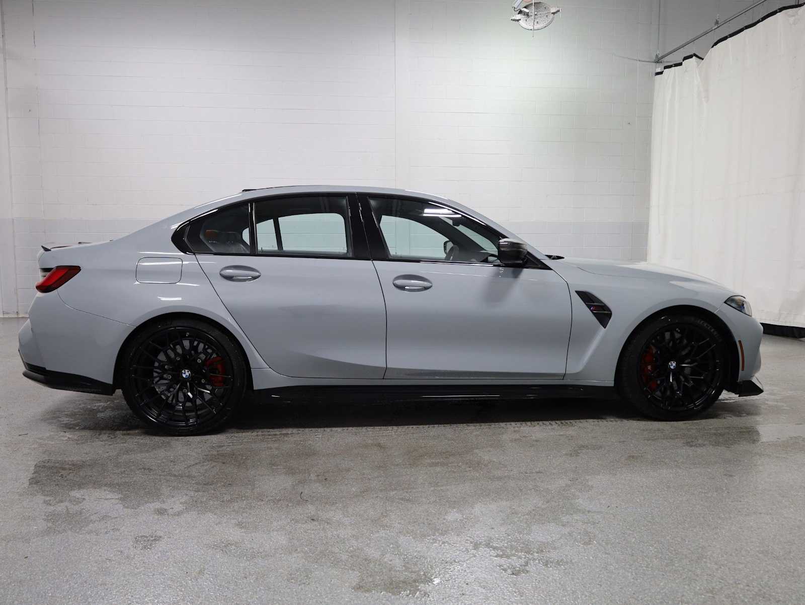 Thumbnail: 2024 BMW M3 - 10