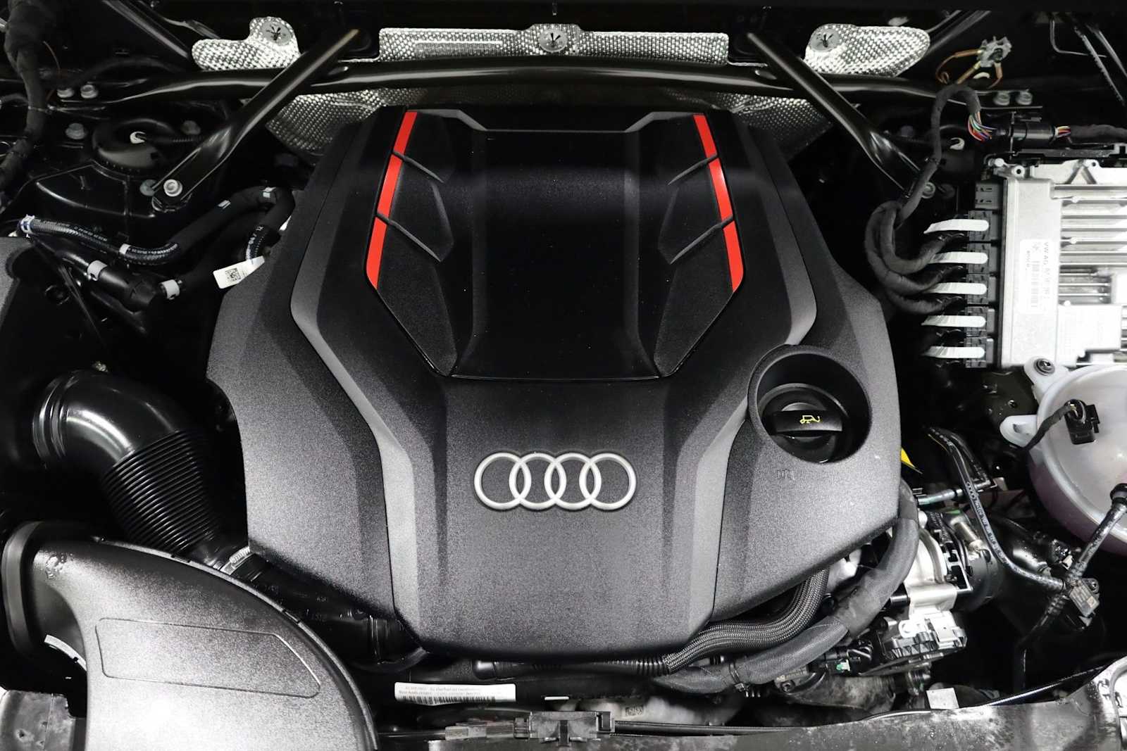 Thumbnail: 2024 Audi SQ5 - 39