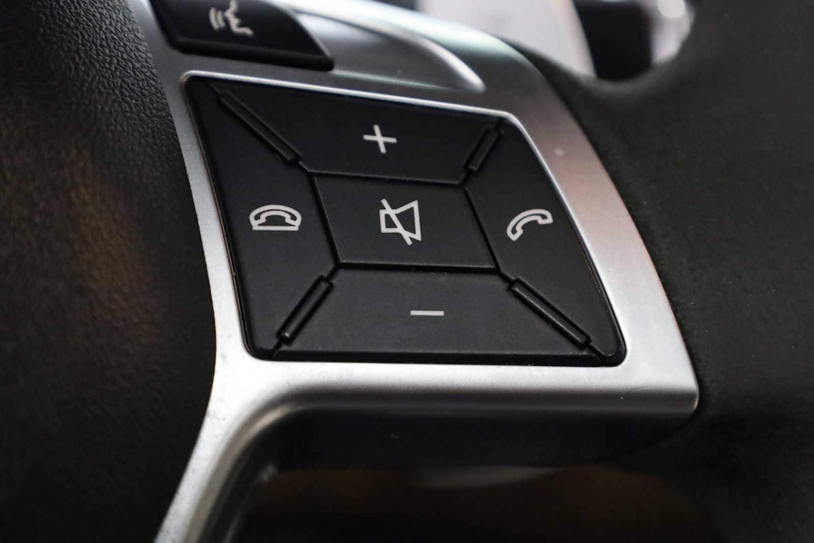 Thumbnail: 2014 Mercedes-Benz M-Class - 25