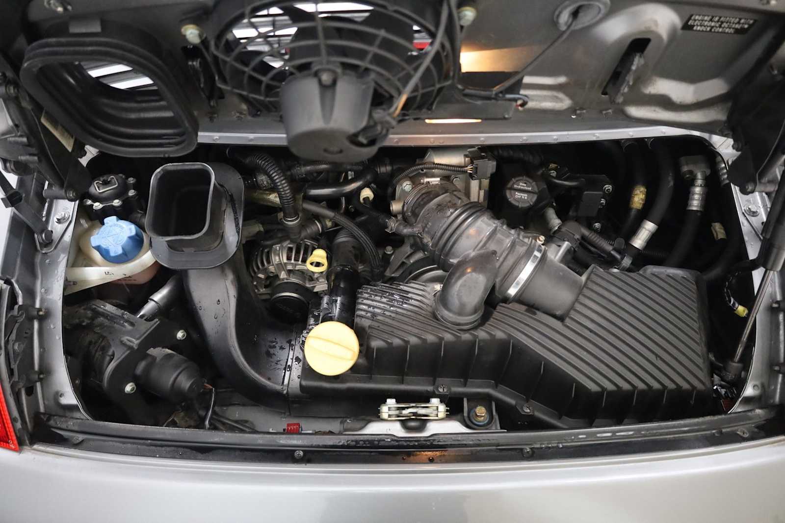 Thumbnail: 2001 Porsche 911 - 38