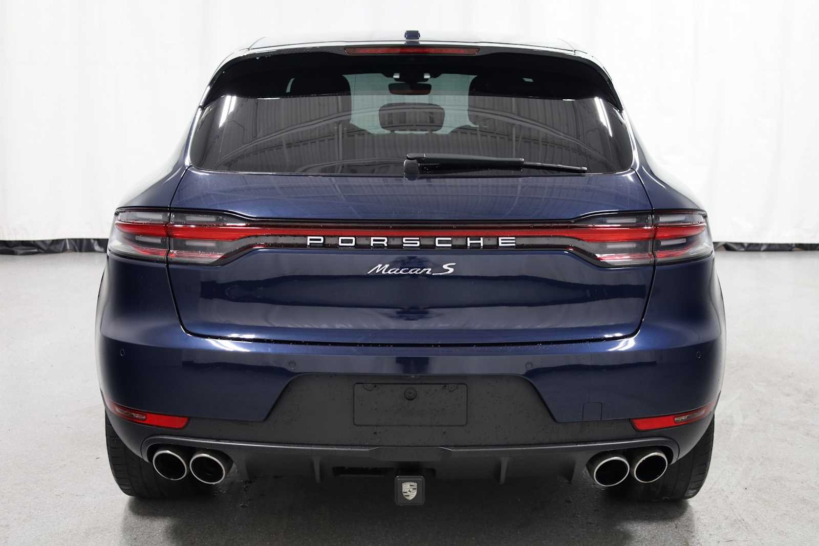 Thumbnail: 2020 Porsche Macan - 7