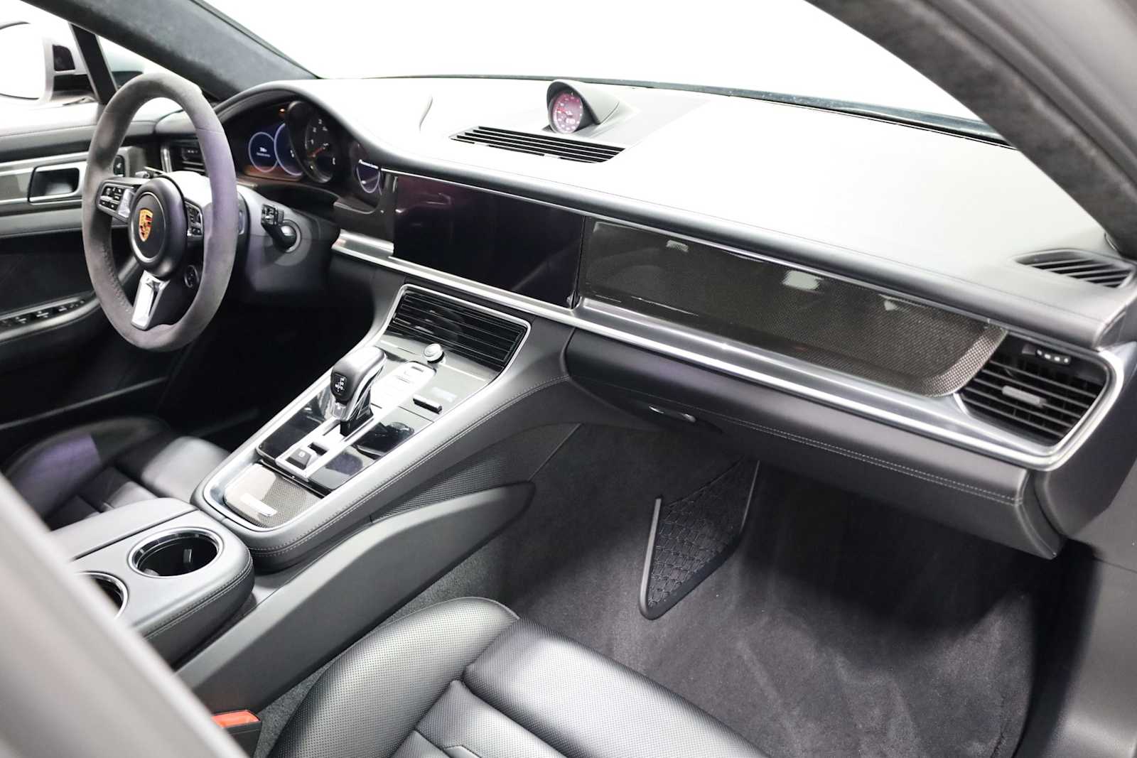 Thumbnail: 2018 Porsche Panamera - 6