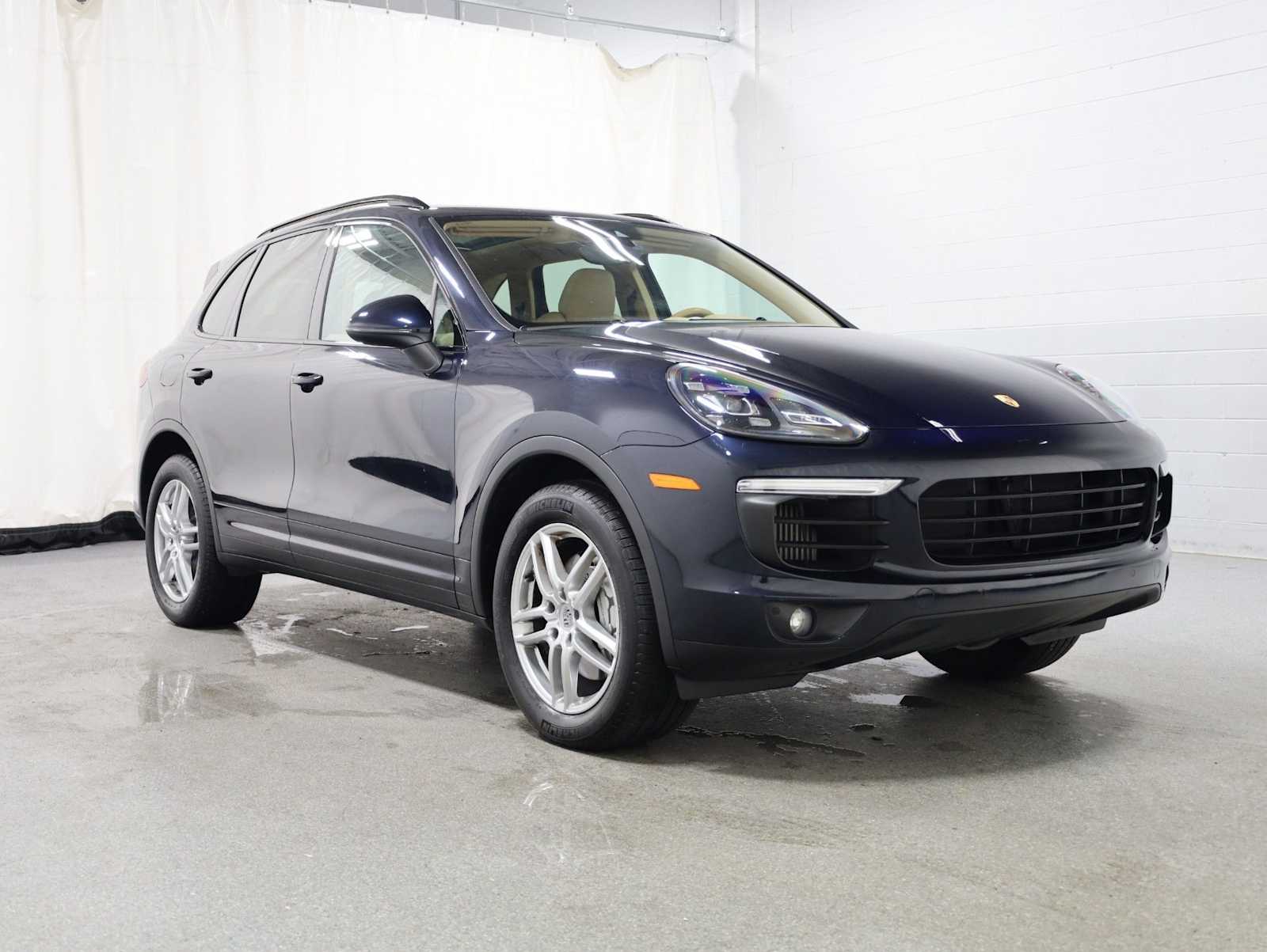 Thumbnail: 2015 Porsche Cayenne - 13