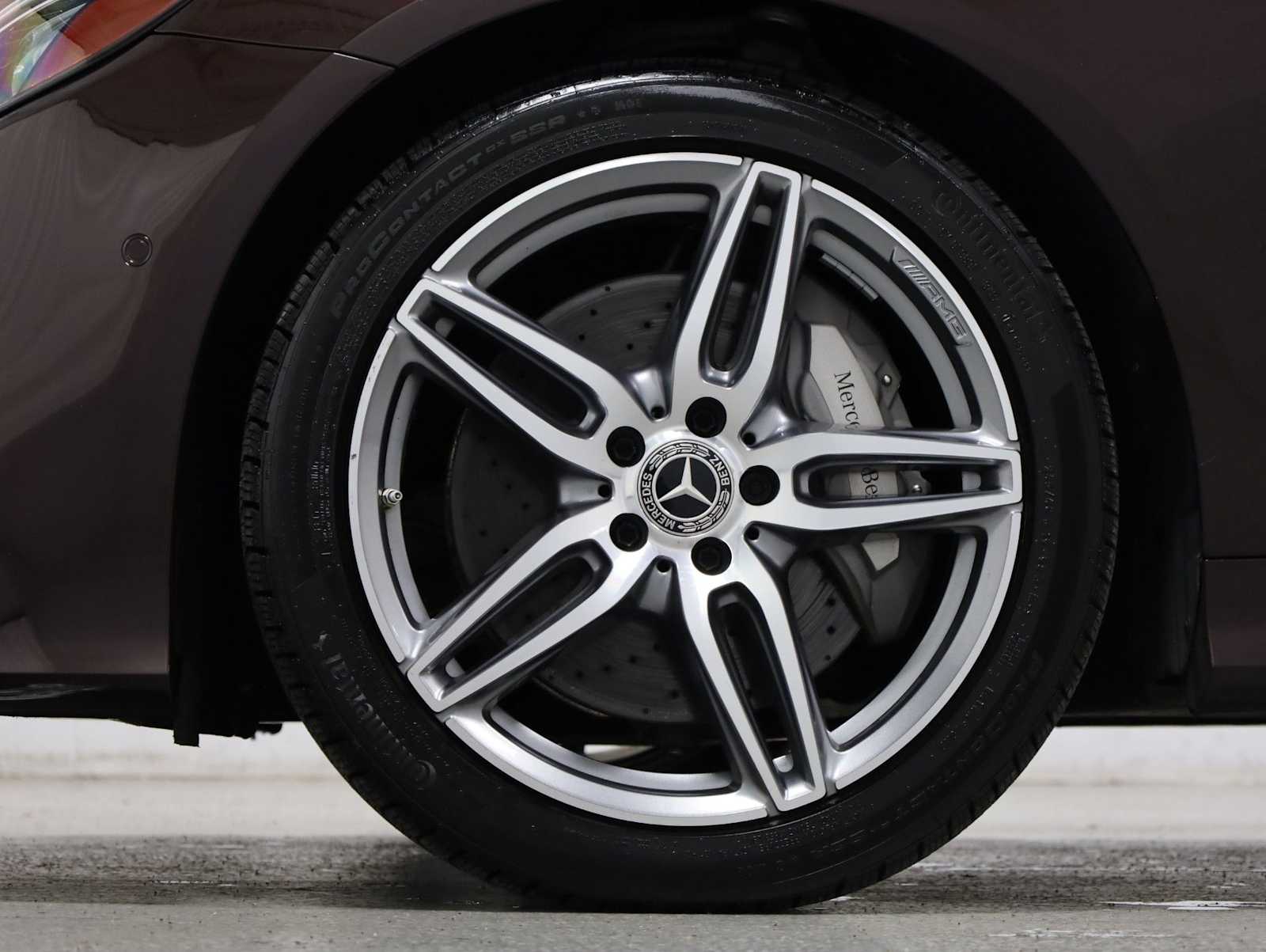 Thumbnail: 2020 Mercedes-Benz E-Class - 38