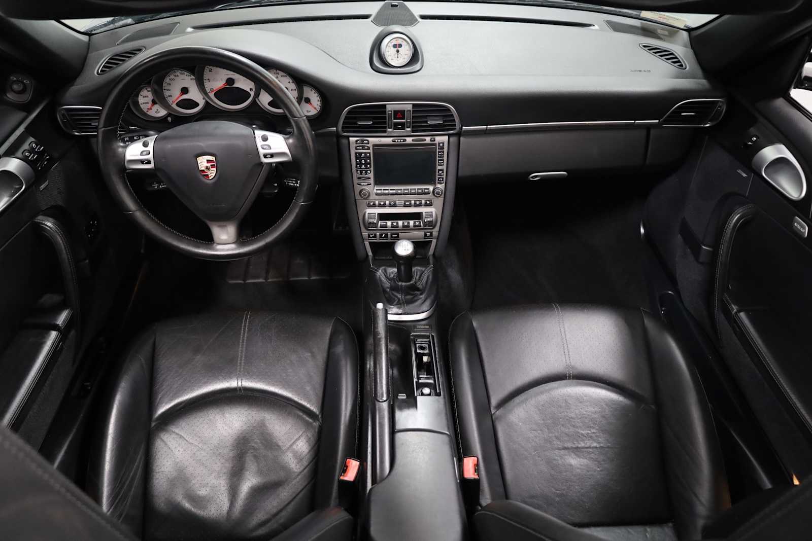 Thumbnail: 2007 Porsche 911 - 25