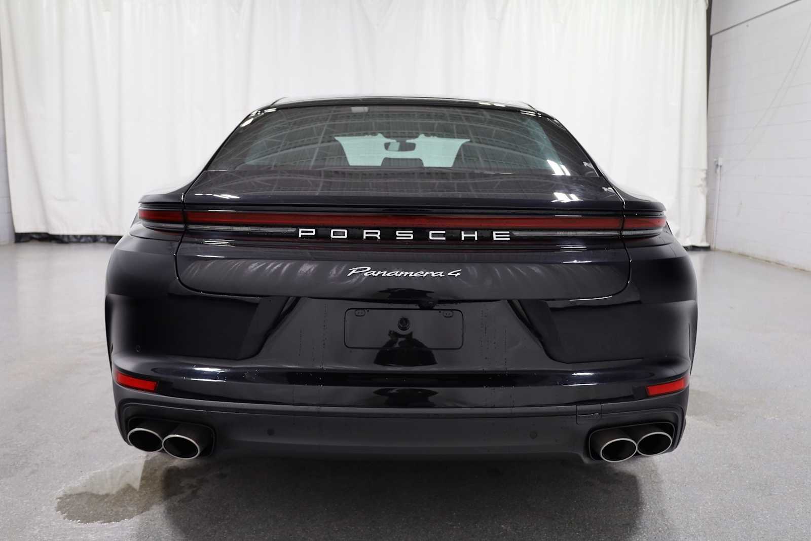 Thumbnail: 2025 Porsche Panamera - 7