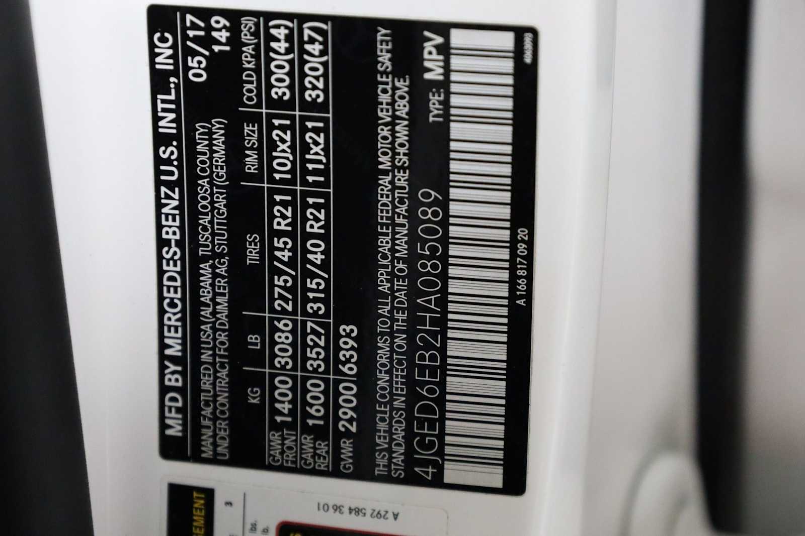 Thumbnail: 2017 Mercedes-Benz GLE - 40