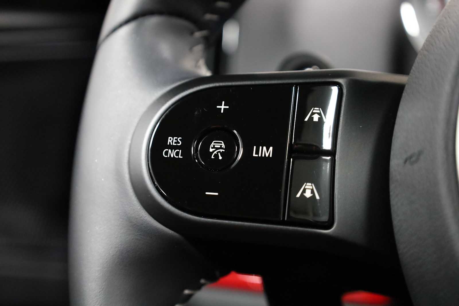Thumbnail: 2024 MINI Cooper Countryman - 24