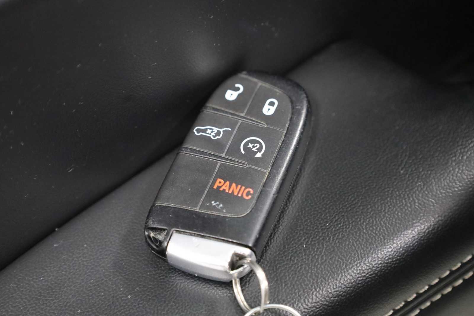 2016 Jeep Grand Cherokee Limited Edition 46