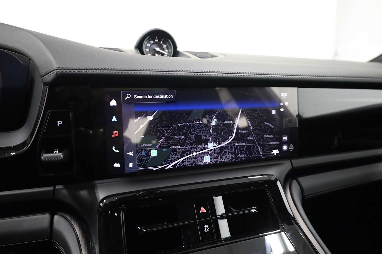 Thumbnail: 2026 Porsche Panamera - 33