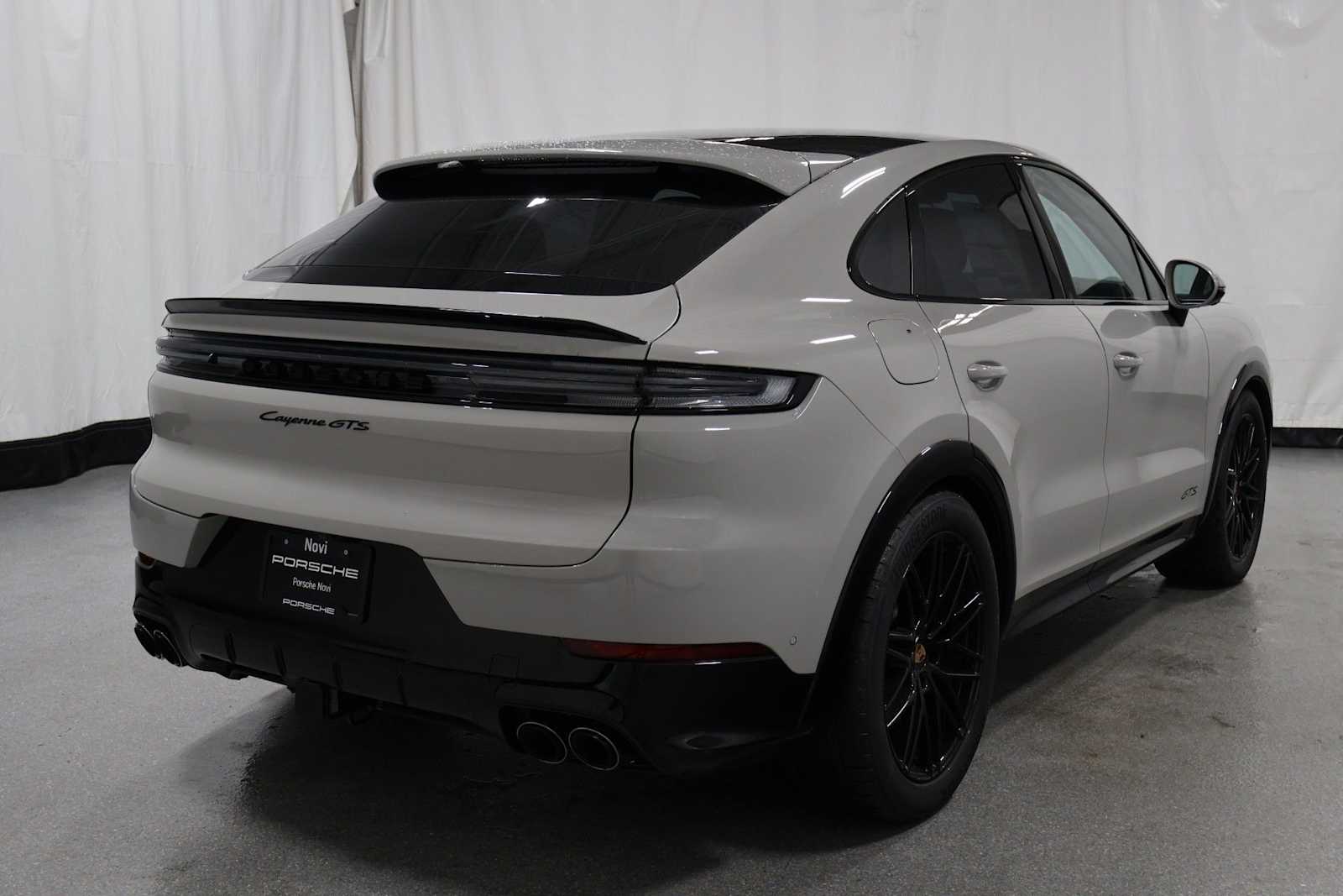 Thumbnail: 2026 Porsche  - 9