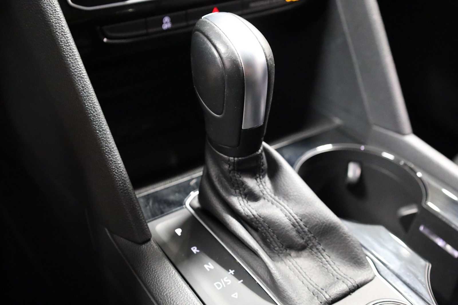 Thumbnail: 2021 Volkswagen Atlas - 26