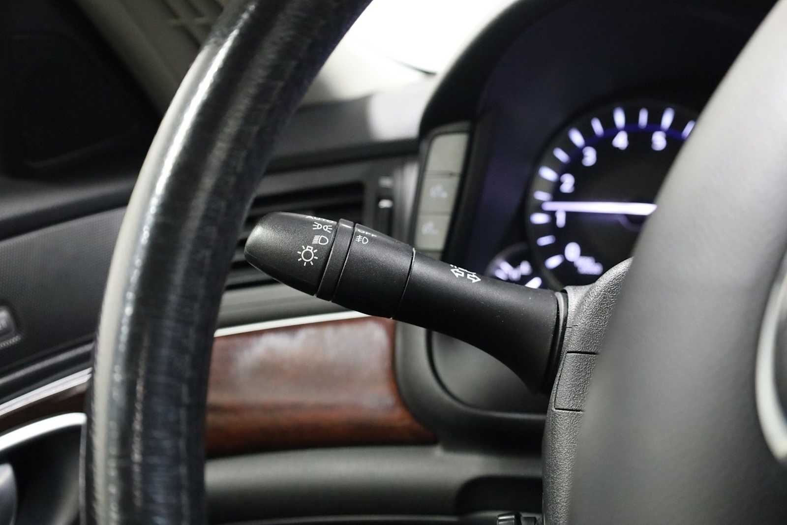 Thumbnail: 2013 INFINITI M37 - 29