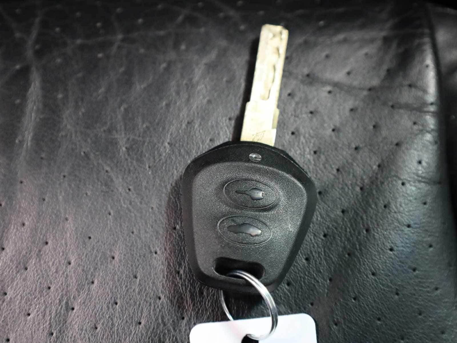 Thumbnail: 2003 Porsche 911 - 37