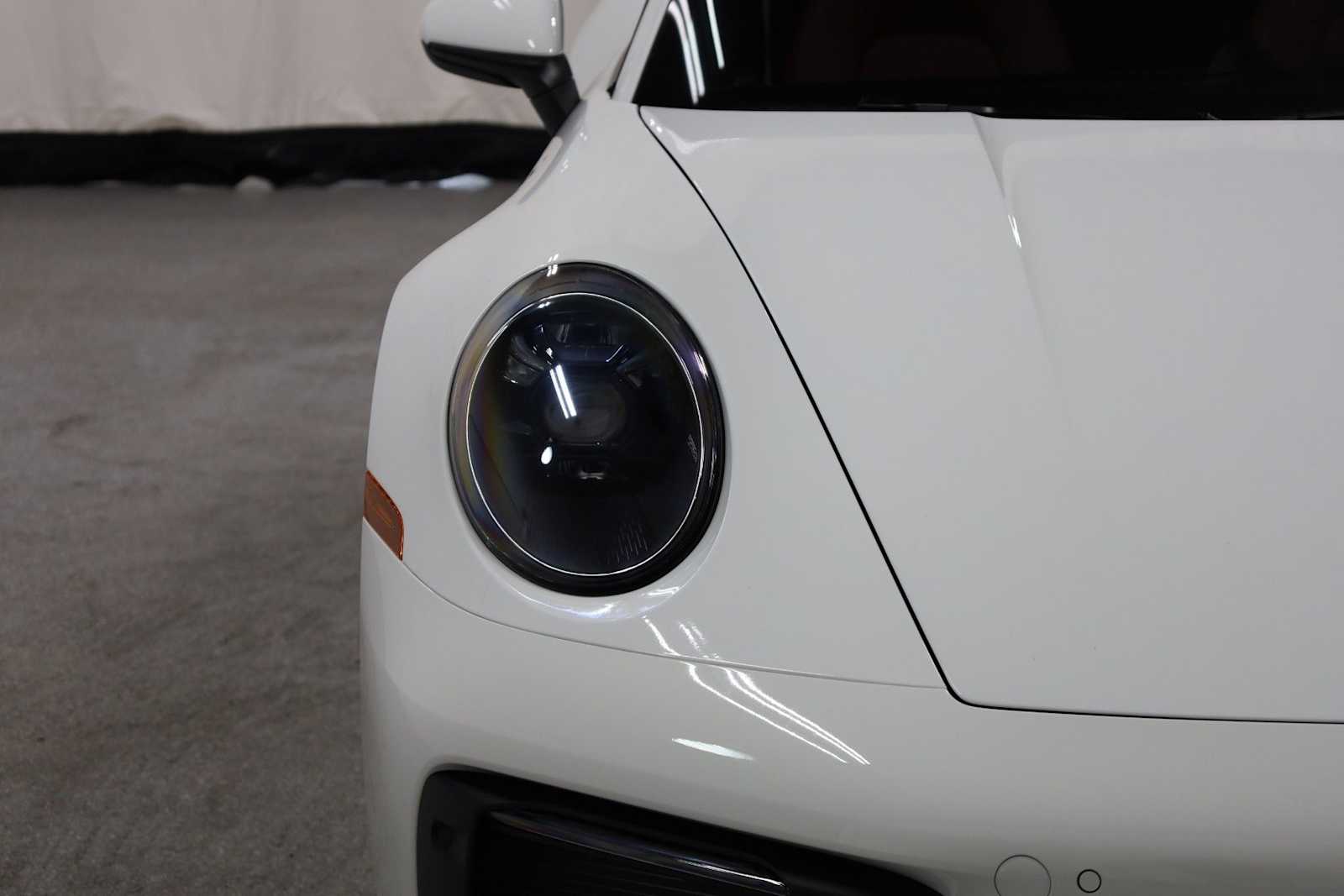 Thumbnail: 2024 Porsche 911 - 14