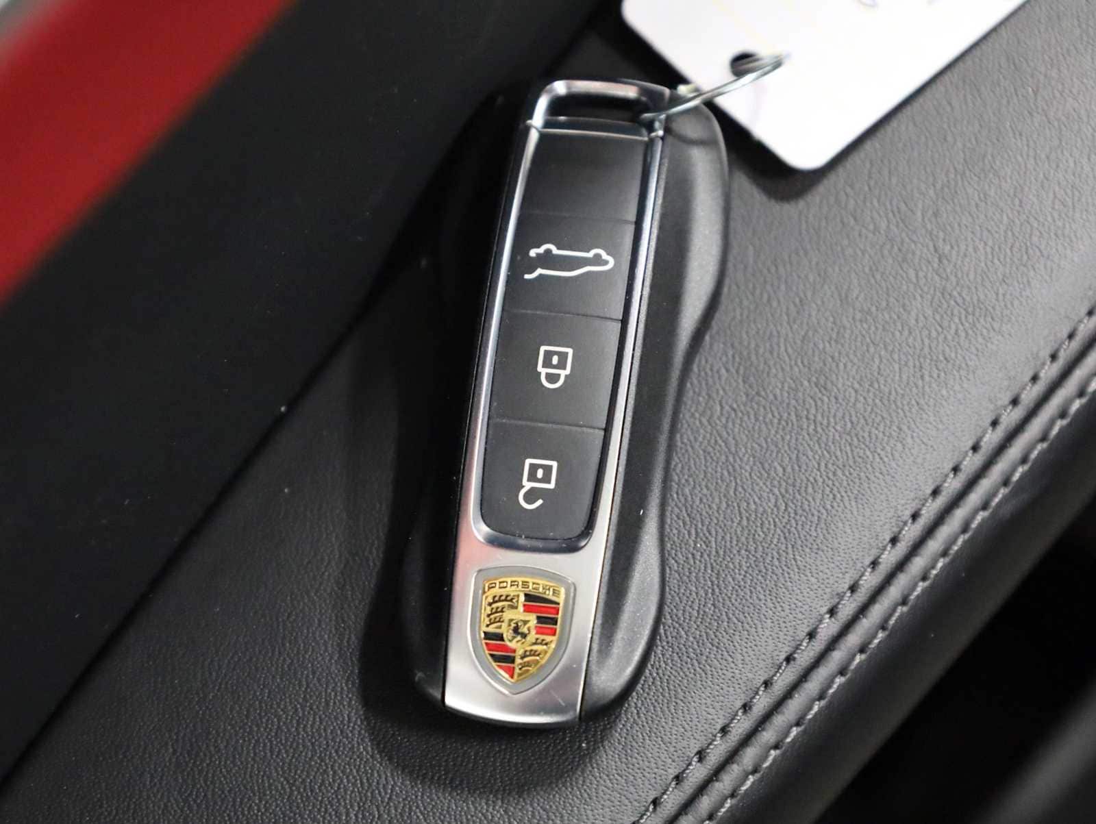 Thumbnail: 2024 Porsche  - 43