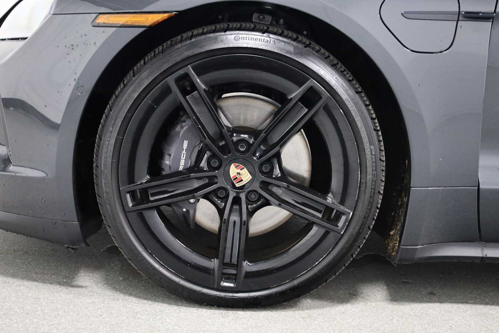 Thumbnail: 2025 Porsche Taycan - 37