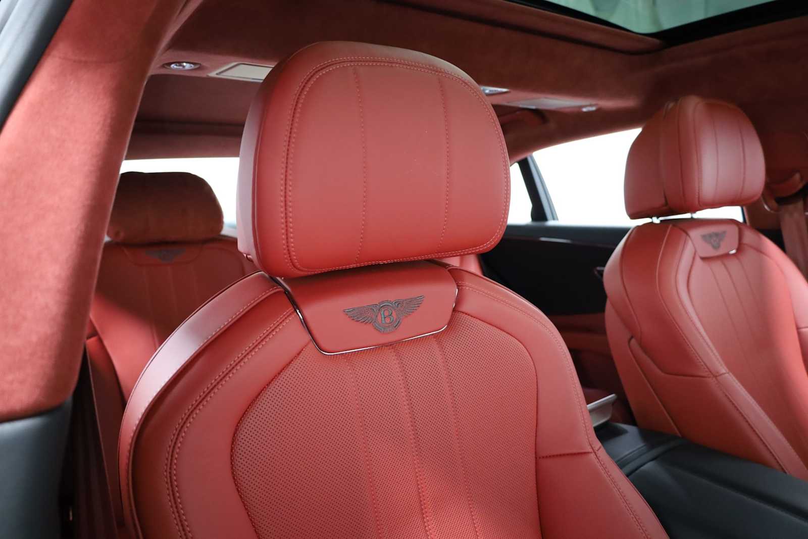 Thumbnail: 2021 Bentley Flying Spur - 19