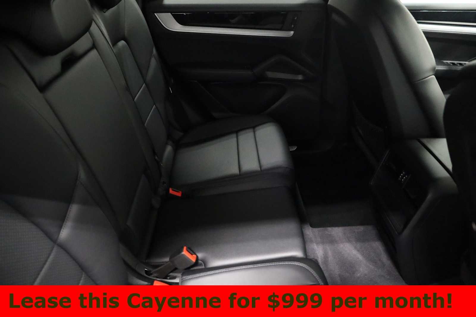 Thumbnail: 2024 Porsche Cayenne - 32